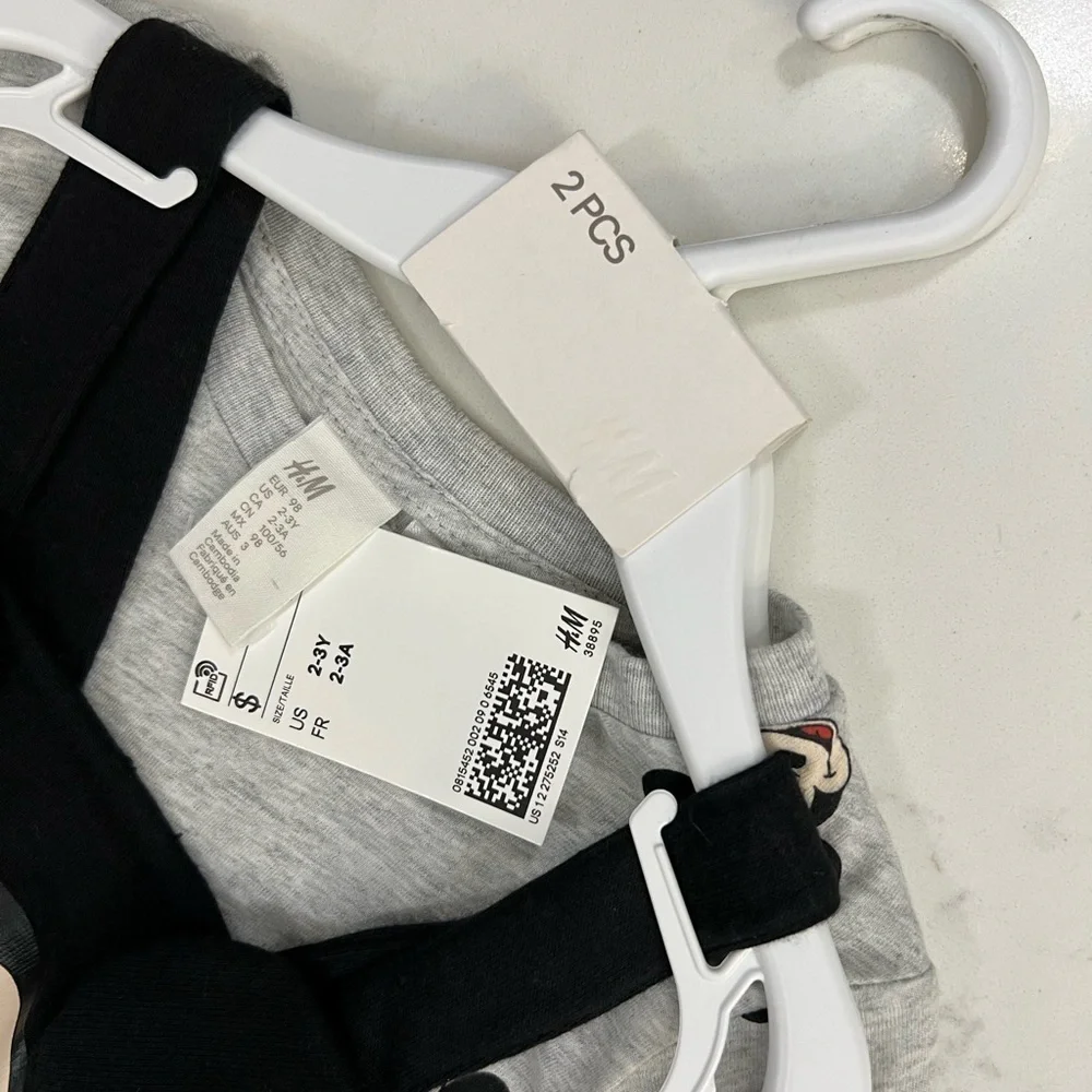 H&M kids mickey mouse themed Jumper
